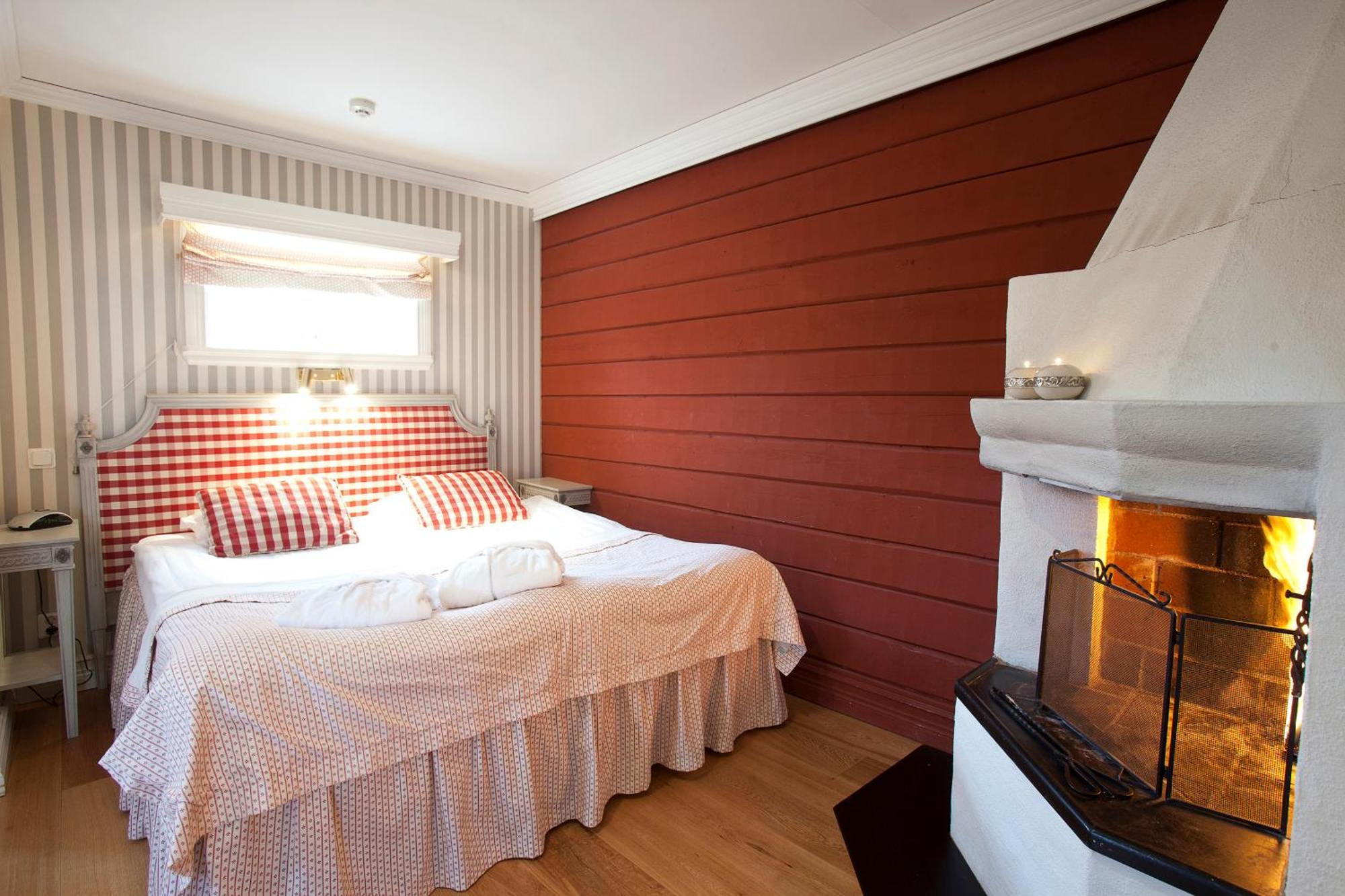 Taellbergsgardens Hotell Exterior foto