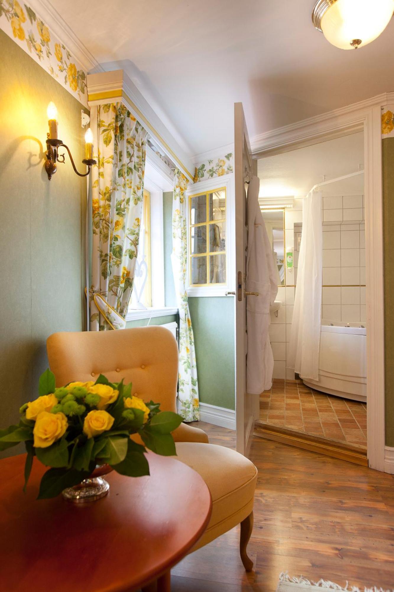 Taellbergsgardens Hotell Exterior foto